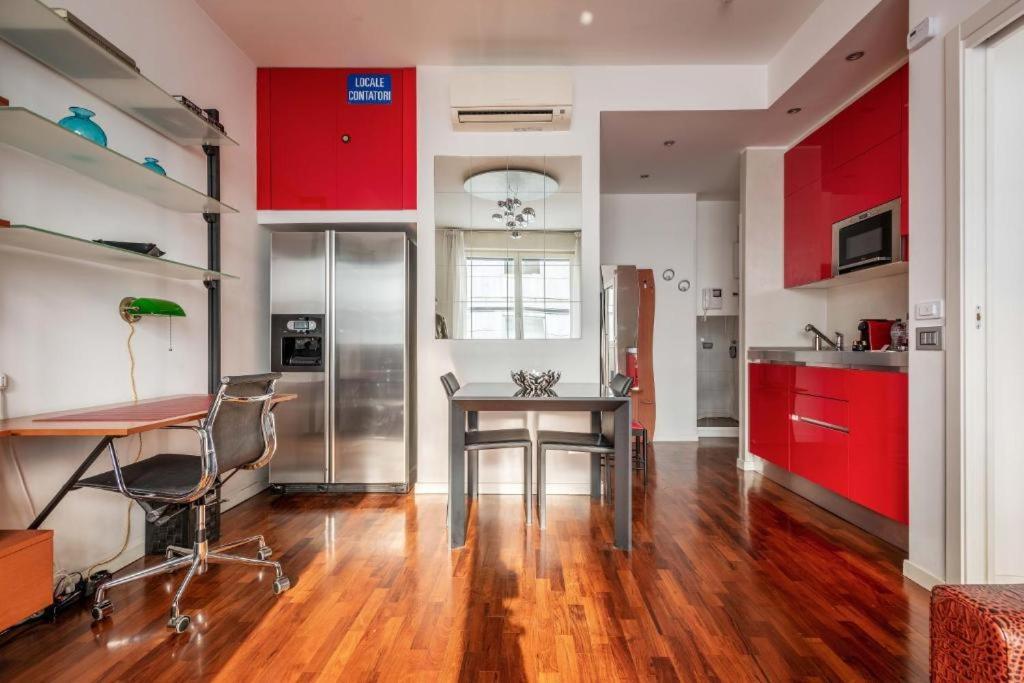 Amazing Apt In The Heart Of Pta Venezia Milan Luaran gambar