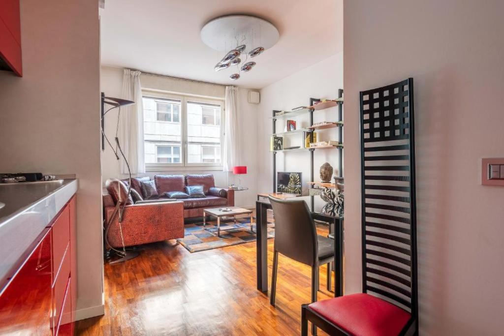 Amazing Apt In The Heart Of Pta Venezia Milan Luaran gambar