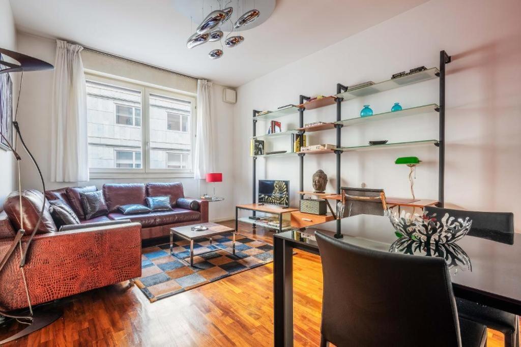 Amazing Apt In The Heart Of Pta Venezia Milan Luaran gambar